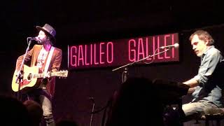 Leiva con César Pop “La llamada” SOSautismo