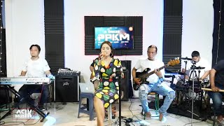 Download lagu Terpikat Tergoda - Ayu Octavia (dangdut murni) mp3