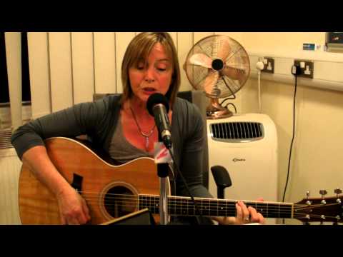 Carol Lee Sampson - Bigger Picture (live at Choice Radio, Worcester - 8th May 13)