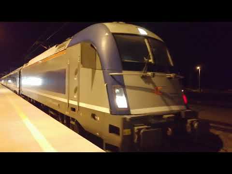 PKP KRZESZOWICE. Leo express, IC CHOPIN, IC PRZEMYŚLANIN oraz opuzniony 2 godz TLK ROZTOCZE