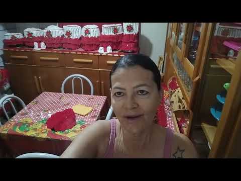 começando tira todos os paninhos de crochê dos moveis para começar uma faxina na casa toda 😱