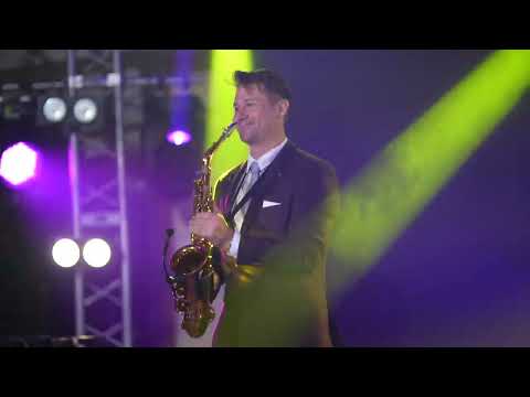 Pharrell Williams - Happy (NikitaFerra.ru Cover)