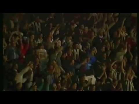 Notts County Striker Kevin Bartlett's Lobbed Finish Against Sheffield United (1991.92)