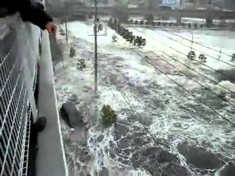 new video tsunami in Japan