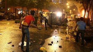 Download lagu SINGAPORE BUS DEATH SPARKS A RIOT - BBC NEWS mp3