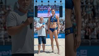 Download lagu Ratu Pantai, Ratu Lapangan! 👑🏖️volleyballgirls #tallwomen #tallgirlfriend #volleyball mp3