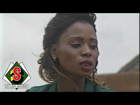 Sans Papiers Vol.3 : Grobinées - Mande Zouk (feat. Sona Tata Condé, Hadja Kouyaté, Djénéba Seck)