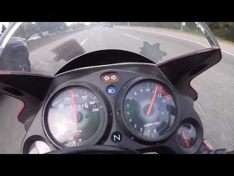 honda cbr 125 r hits 140 kms per hour