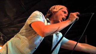 AWOLNATION - People (Live at La Zona Rosa)