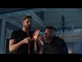 Реклама Kit Kat Senses Грабители ветеринары каз