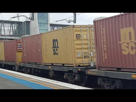 NSWRVEC: 8178: 4532, BRM001 & BRM002 on the Kelso Flyer