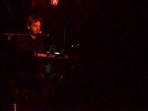 Oren Lavie - The Man Who Isn't There