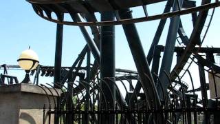 preview picture of video 'Batman the Ride in Six Flags, St. Louis'