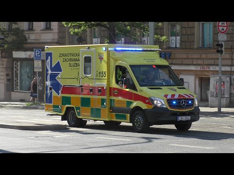 X3 Prague EMS ambulance 134 responding ZZSHMP RZP 134