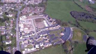 preview picture of video 'Paragliding in Abergavenny'