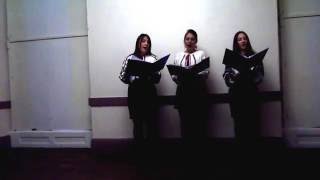 O Holy Night - Mac Huff, female trio. Sviat Vechir - Ukrainian Christmas
