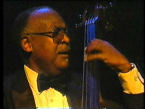 Sarah Vaughan 1988   06 - East of the Sun