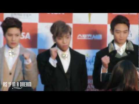 130131 [SHINee 종현] SMA Red Carpet & Preview