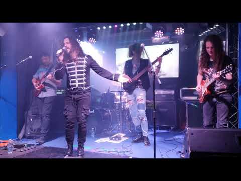 Giacomo Voli The Voice of Rock - Queen vs Muse - live Bellot's Pub Cappella Cantone (CR)18/01/20