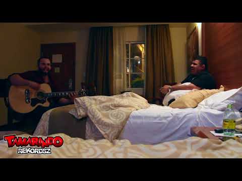 Que te hizo olvidarme - Chuy Lizarraga ft. Carin Leon