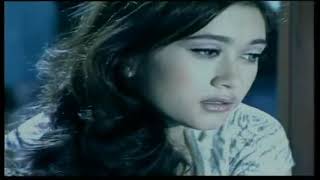 Download lagu Disisi Jurang Cinta Nafa Urbach mp3