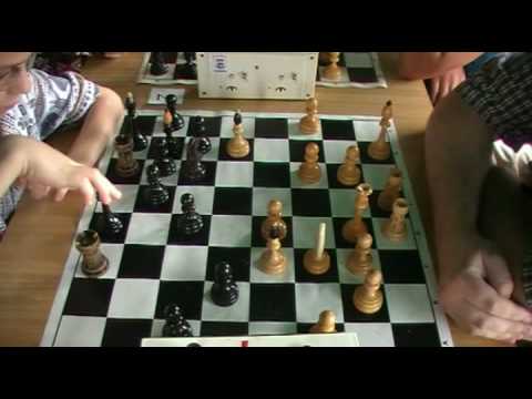 7.1. Eduard Buček - Viktor Gažík 0 - 1