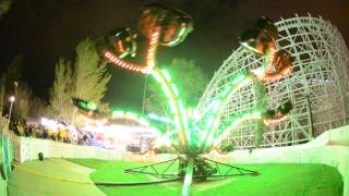 preview picture of video 'Ride the Spider at Night Lakeside Amusement Park'