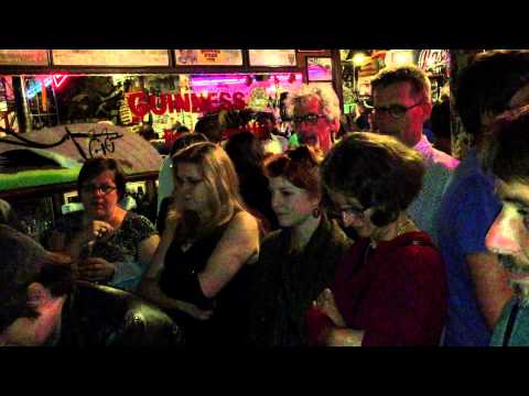 O'Donoghue's on a Friday Night