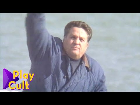 SCHERZO A RENATO POZZETTO - Scherzi a parte 1994 | Mediaset Play Cult