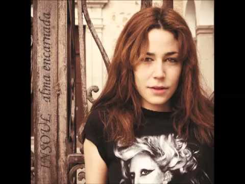 Annie InSoul - Está Tranquilo (feat. Sholo Truth) 2013