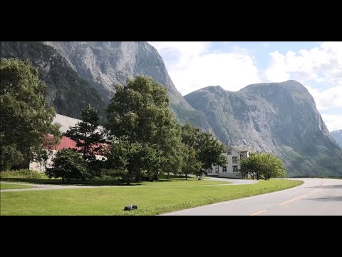 9. Geiranger-Gudbrandsjuvet-Trollstigen-Trollveggen-Valldal