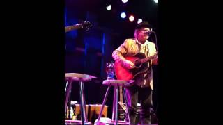 Buddy Miller and Jim Lauderdale - It Hurts Me