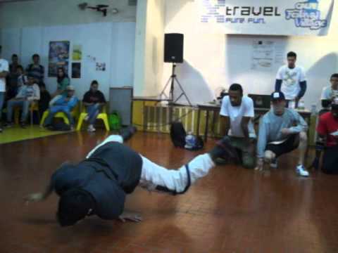 Fernão mendes pinto (festa lista X)