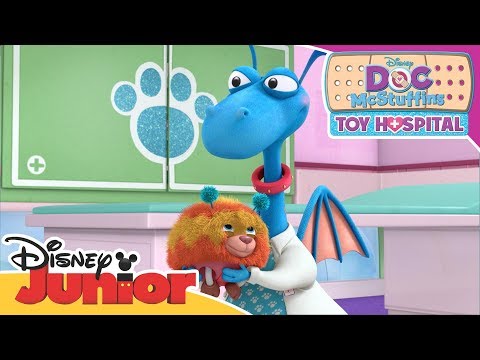 Doc McStuffins | Squibbles Trains To Be A Therapy Pet | Disney Junior Arabia