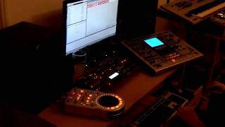 Live Techno Series #3 - MC-909 & Virus - Simon Stokes
