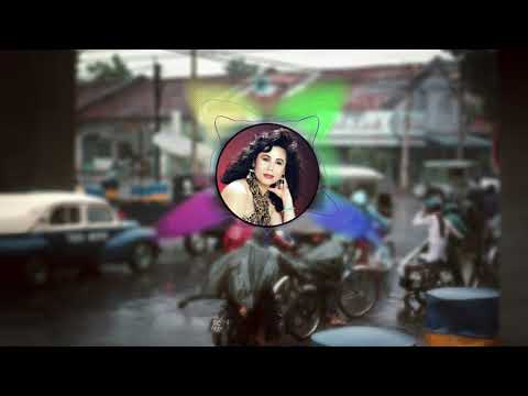 Thể hiện bởi Thanh Tuyền