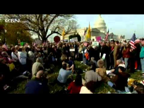 News Channel Midday Edition: April 4, 2011 - CBN.com