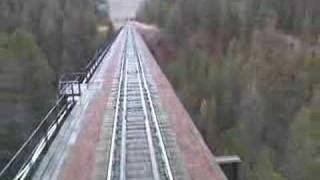 preview picture of video 'Crossing Trestle in Rocky Mts near Essex MT on EB 2007-11-04'