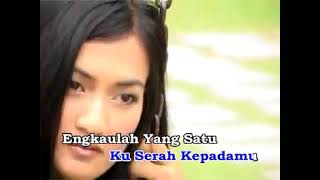 Download lagu WOW - Engkau Tetap Satu mp3