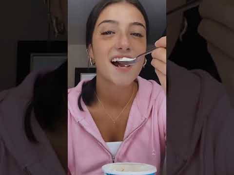 Charli D’Amelio 7/29/20 Instagram live