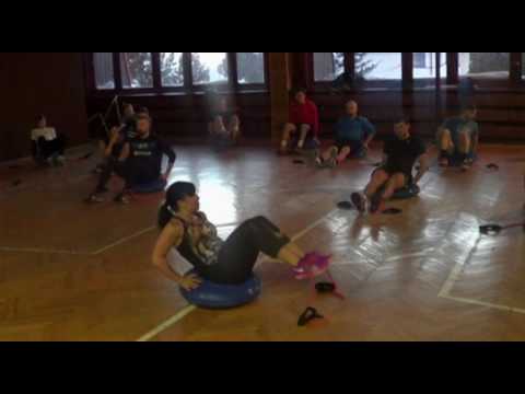 Zimní soustředění 2017: první den tělocvična