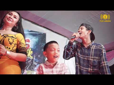 satu hati sampai mati - iyus vanska ft Dian Maya (live dellax's musik)
