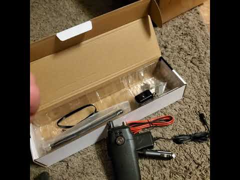 Unboxing the President Randy FCC handheld cb radio!