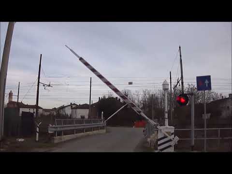 Passaggio a livello Cantalupo (AL) Via Boidi - Level crossing - Bahnübergang