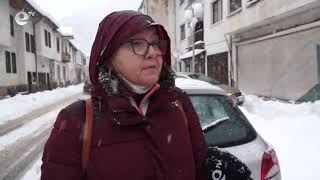 Десетки селища в Смолянско осъмнаха без ток, заради мокрия сняг