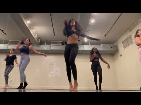 Promotional video thumbnail 1 for Samba dancer