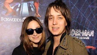 The SAD TRUTH About Julian Casablancas Love Life,Who&#39;s Julian Casablancas Dating