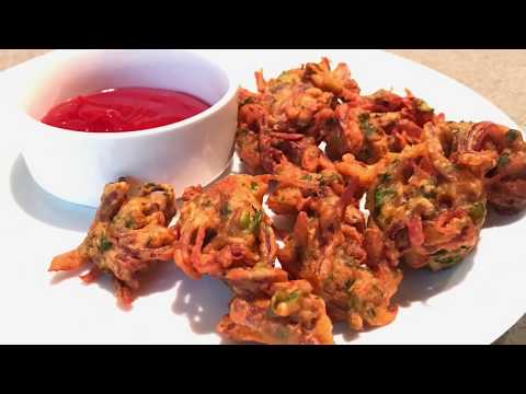 Crispy Onion Pakoda | How to make onion pakoda | kanda bhaji | Onion Fritters-Indian Tea Time snacks Video