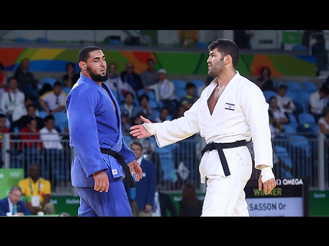 Egyptian judoka Islam el-Shehaby refuses to shake hand of Israeli Or Sasson - Rio 2016 Olympics