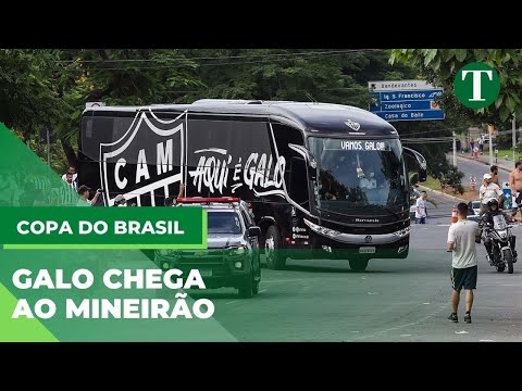Ônibus do GALO chega ao Mineirão para o primeiro jogo da final da COPA DO BRASIL
